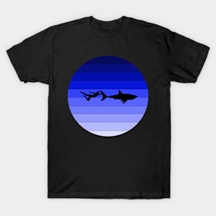 diving with shark T-Shirt